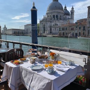 390c874e575e811b53877fe6335dc855